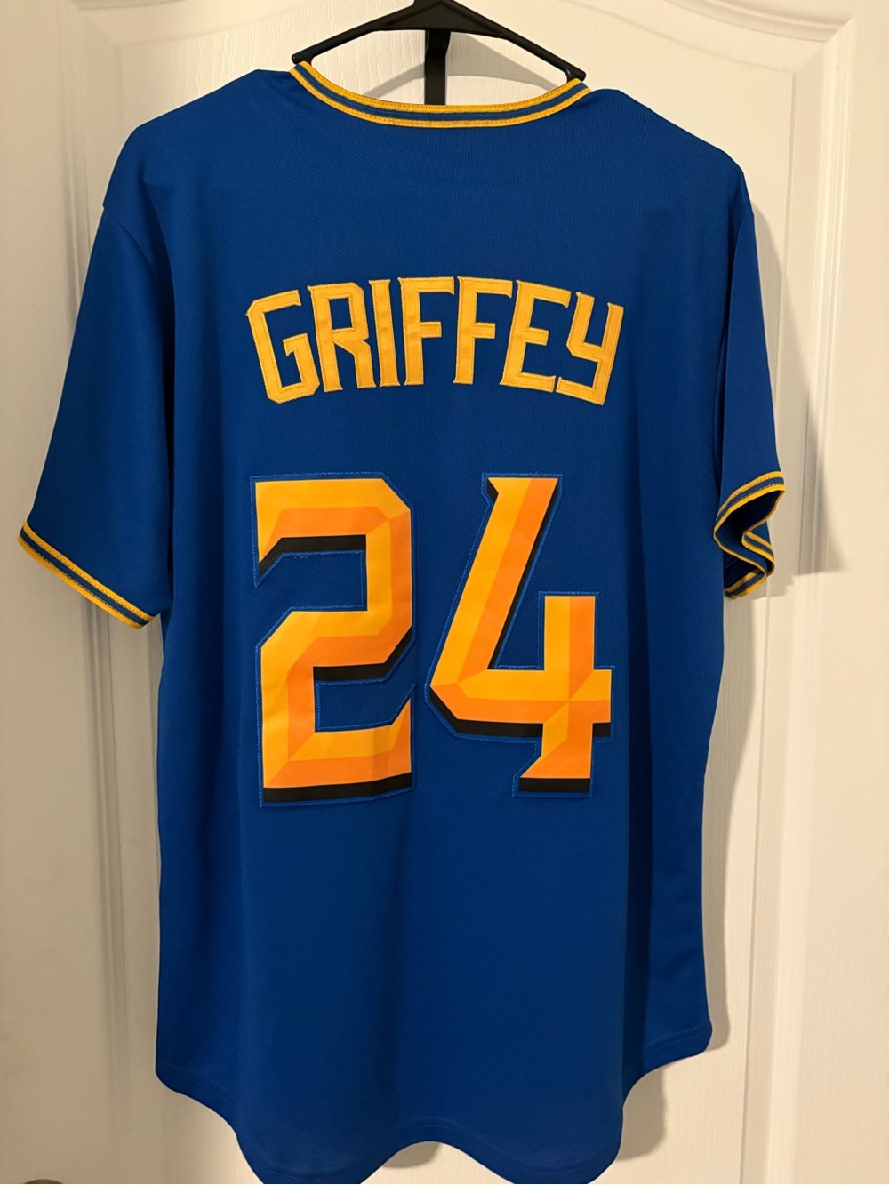 Blue 'Griffey 24' Jersey with Gold Trim “The Kid.” Best player of the 90s
